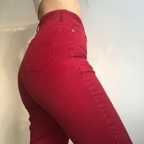 Red jeans - Picture 2 of 4